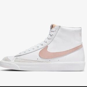 Nike Blazer Mid ‘77 Women’s Pink&White Sneaker Hightop Shoes Size 9.5